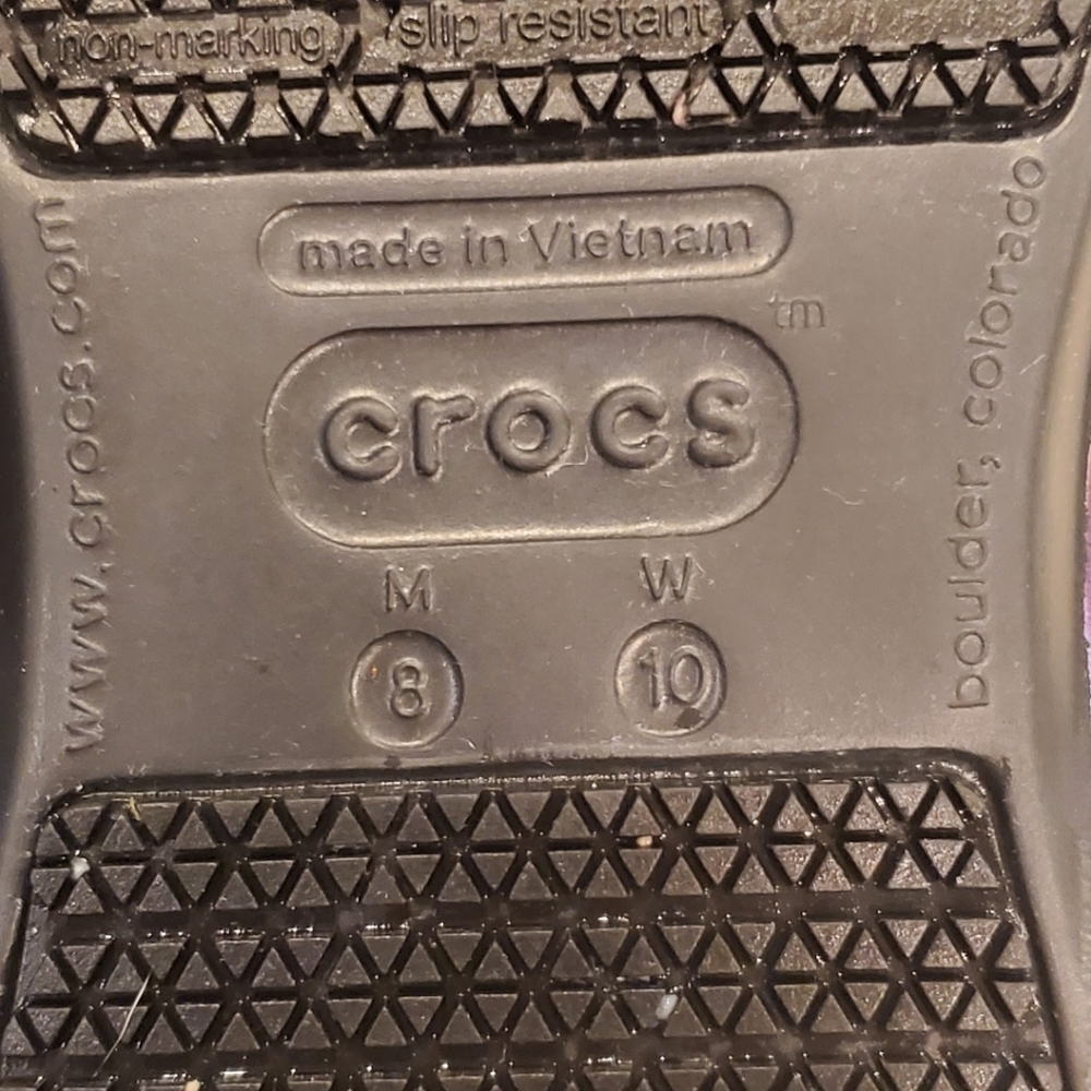 Slip resistant Crocs. - Picture 3 of 3